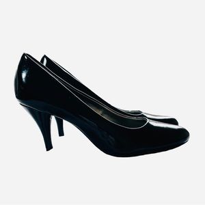 Bandolino Bolantana Black Faux Patent Leather Pumps Cushioned Insole Size 8.5
